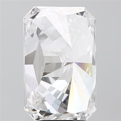 5.020 Carat Radiant shape Diamond